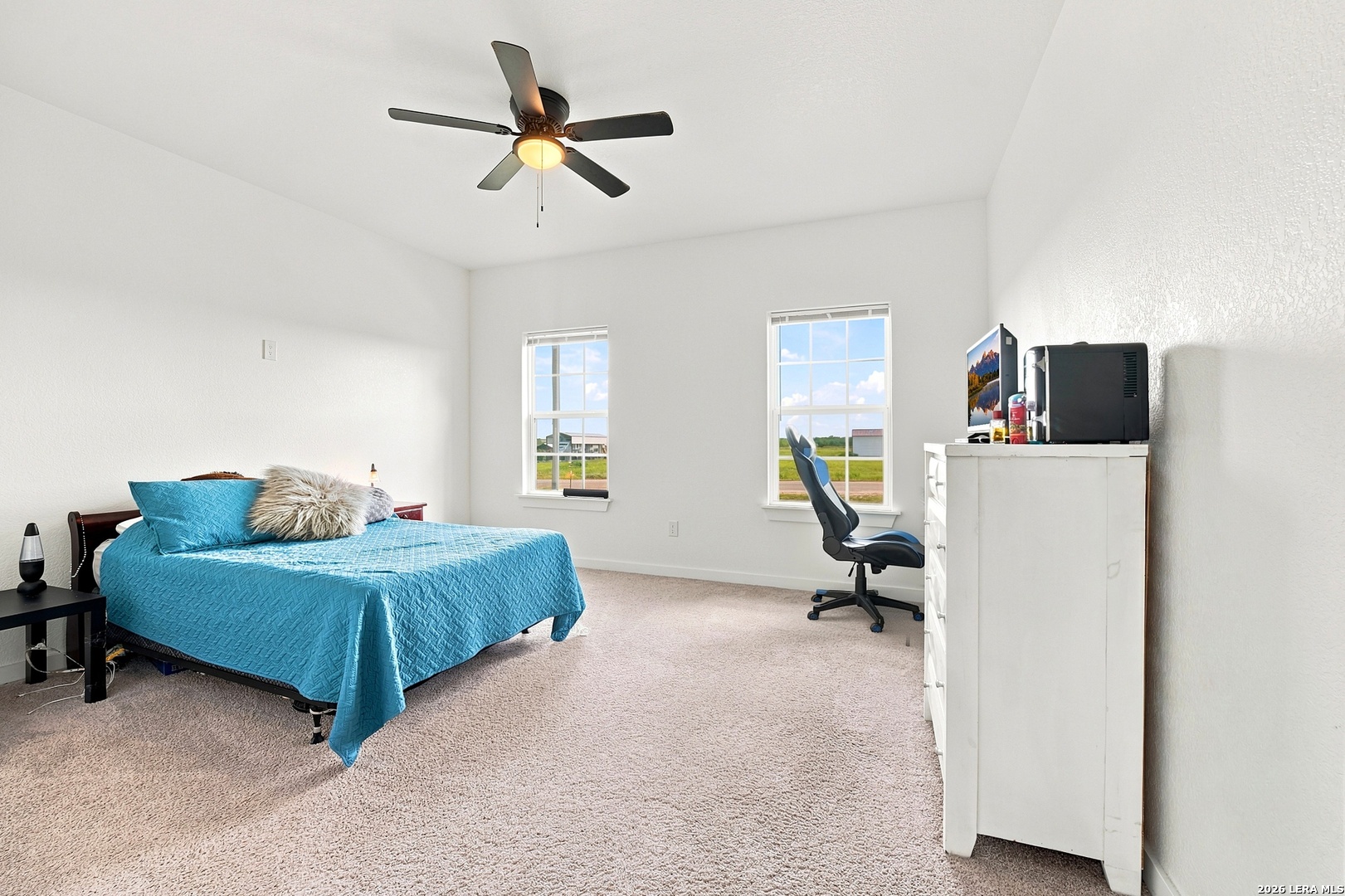 105 Hidden Cove Floresville TX 78114