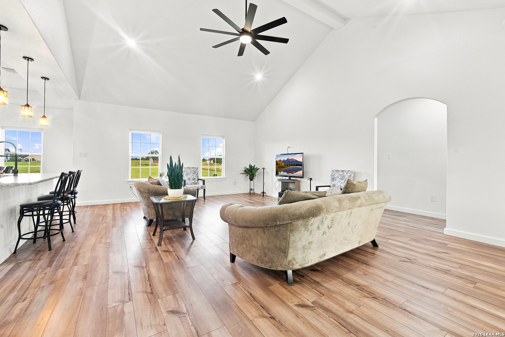 105 Hidden Cove Floresville TX 78114