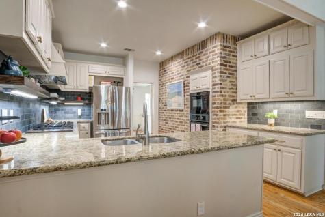 14 Granburg Circle San Antonio TX 78218