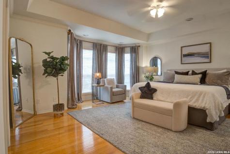 14 Granburg Circle San Antonio TX 78218