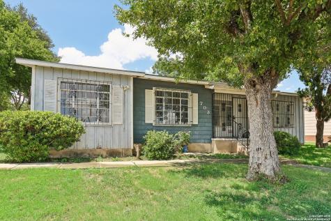 703 Glamis Avenue San Antonio TX 78223