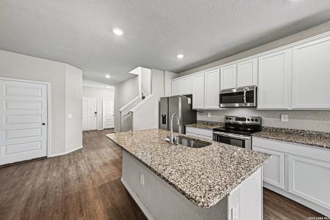 579 Jennifer Way New Braunfels TX 78130