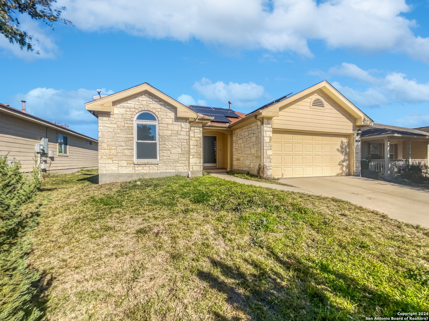 8439 Blackstone Cove Converse TX 78109