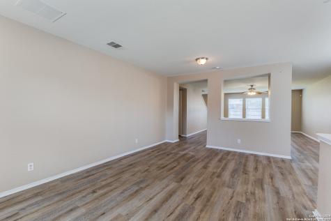 6454 Miners Hill San Antonio TX 78244