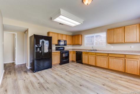 6454 Miners Hill San Antonio TX 78244