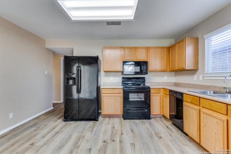 6454 Miners Hill San Antonio TX 78244