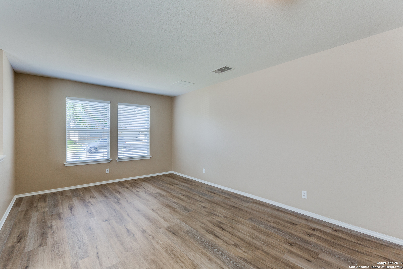 6454 Miners Hill San Antonio TX 78244