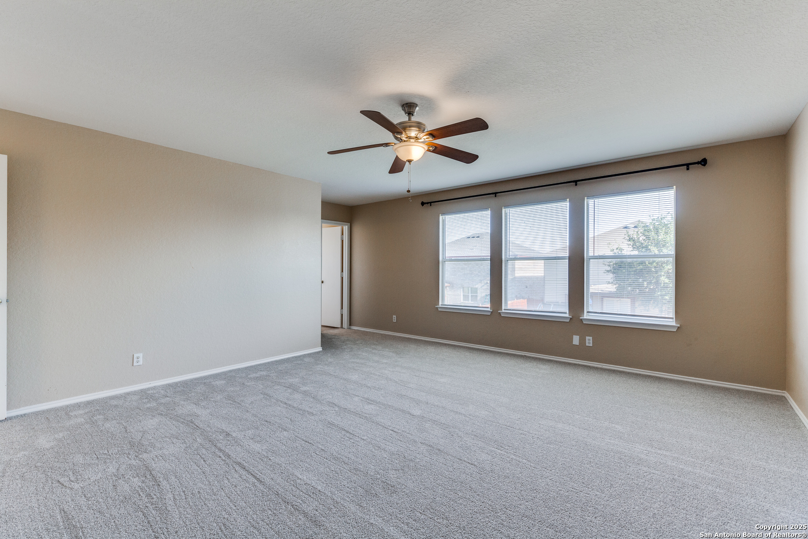 6454 Miners Hill San Antonio TX 78244