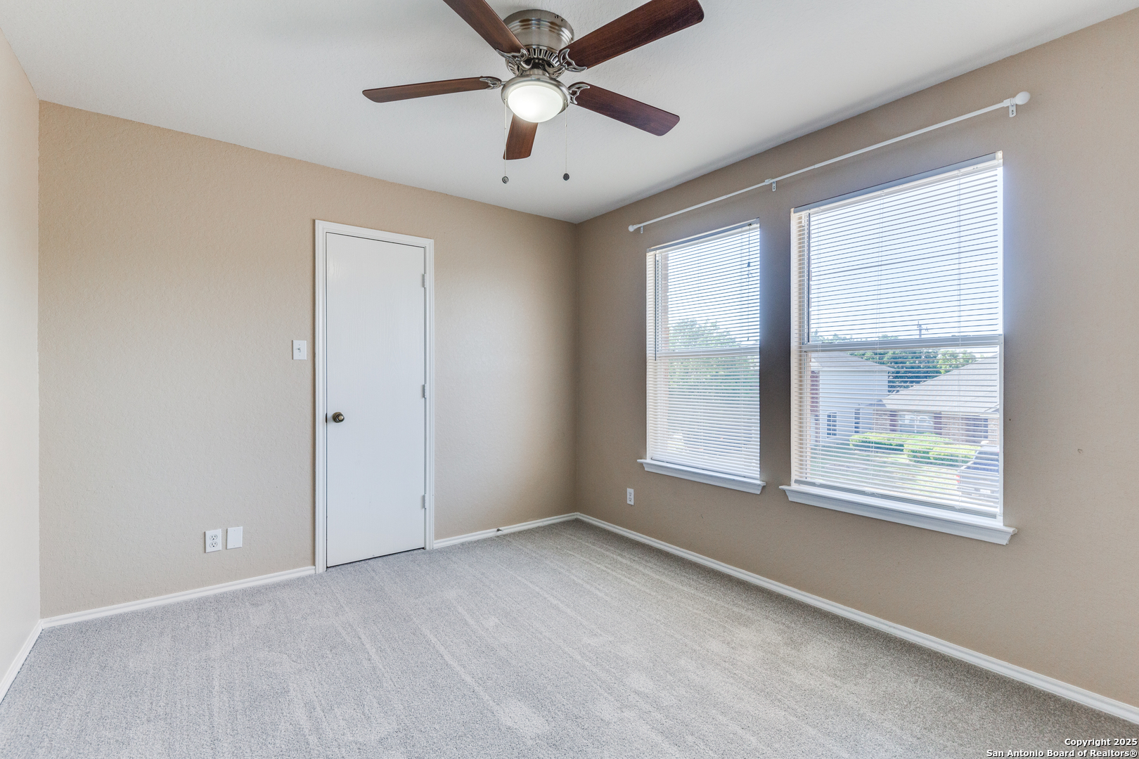 6454 Miners Hill San Antonio TX 78244