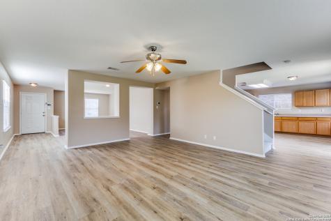 6454 Miners Hill San Antonio TX 78244
