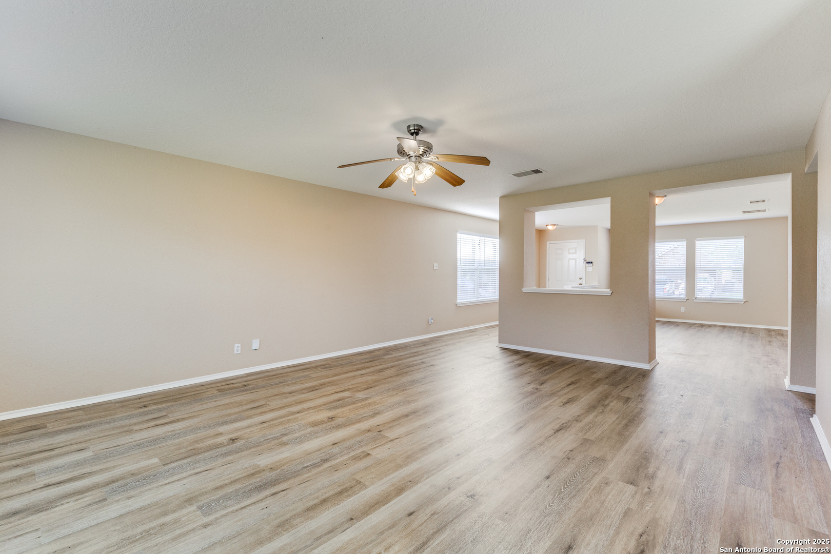 6454 Miners Hill San Antonio TX 78244