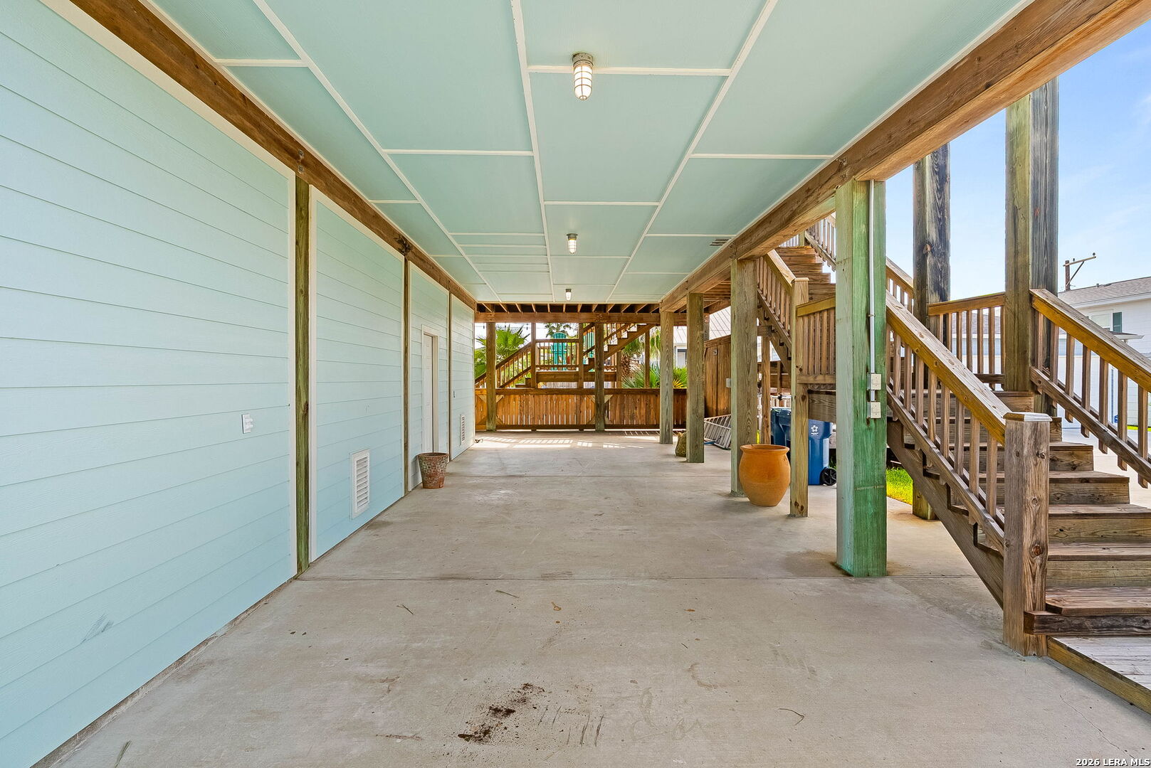 1528 S Magnolia Street Rockport TX 78382