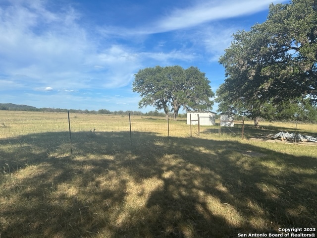 373 Pine Tree Medina TX 78055