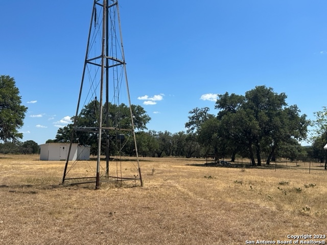 373 Pine Tree Medina TX 78055