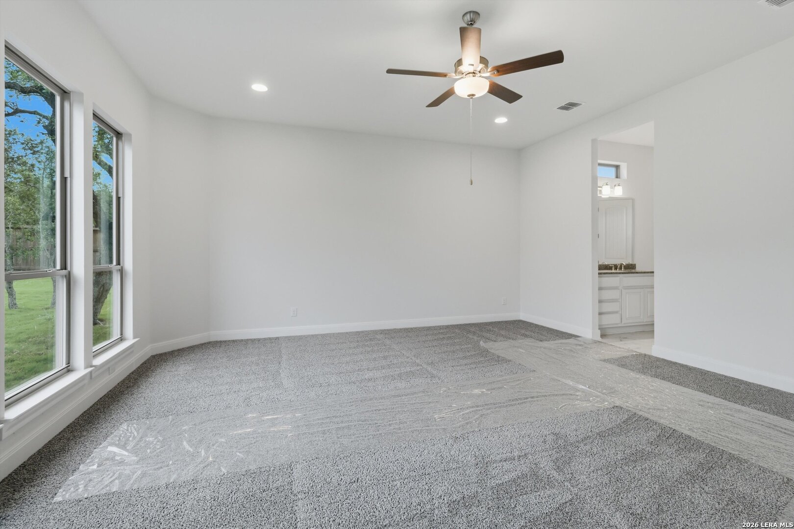 3835 Escalera Bulverde TX 78163