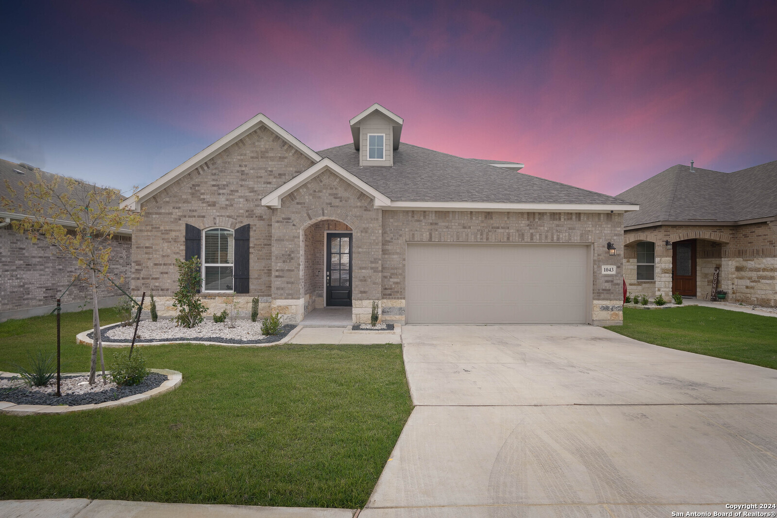 1043 Aidenbaum San Antonio TX 78260