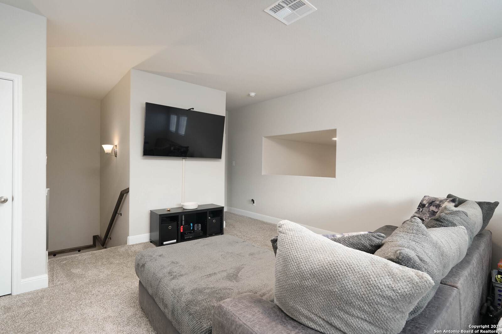 1043 Aidenbaum San Antonio TX 78260