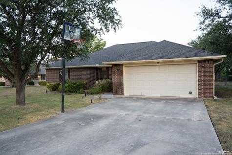 433 Skytrail Drive New Braunfels TX 78130