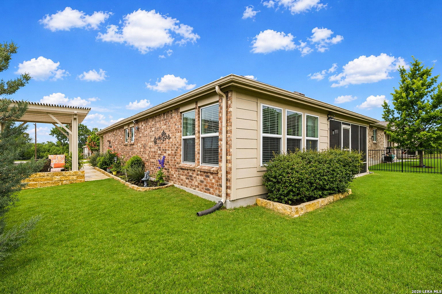 3302 Red Falls Road San Antonio TX 78253