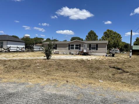 22707 Gold Gap Street Elmendorf TX 78112