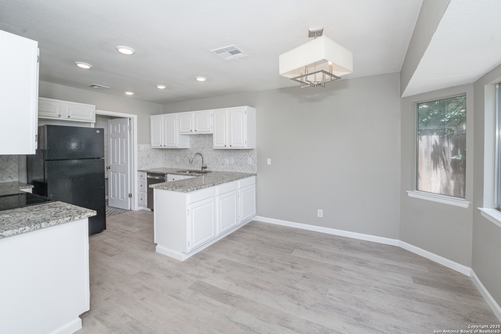 6131 Windbrooke Street San Antonio TX 78249