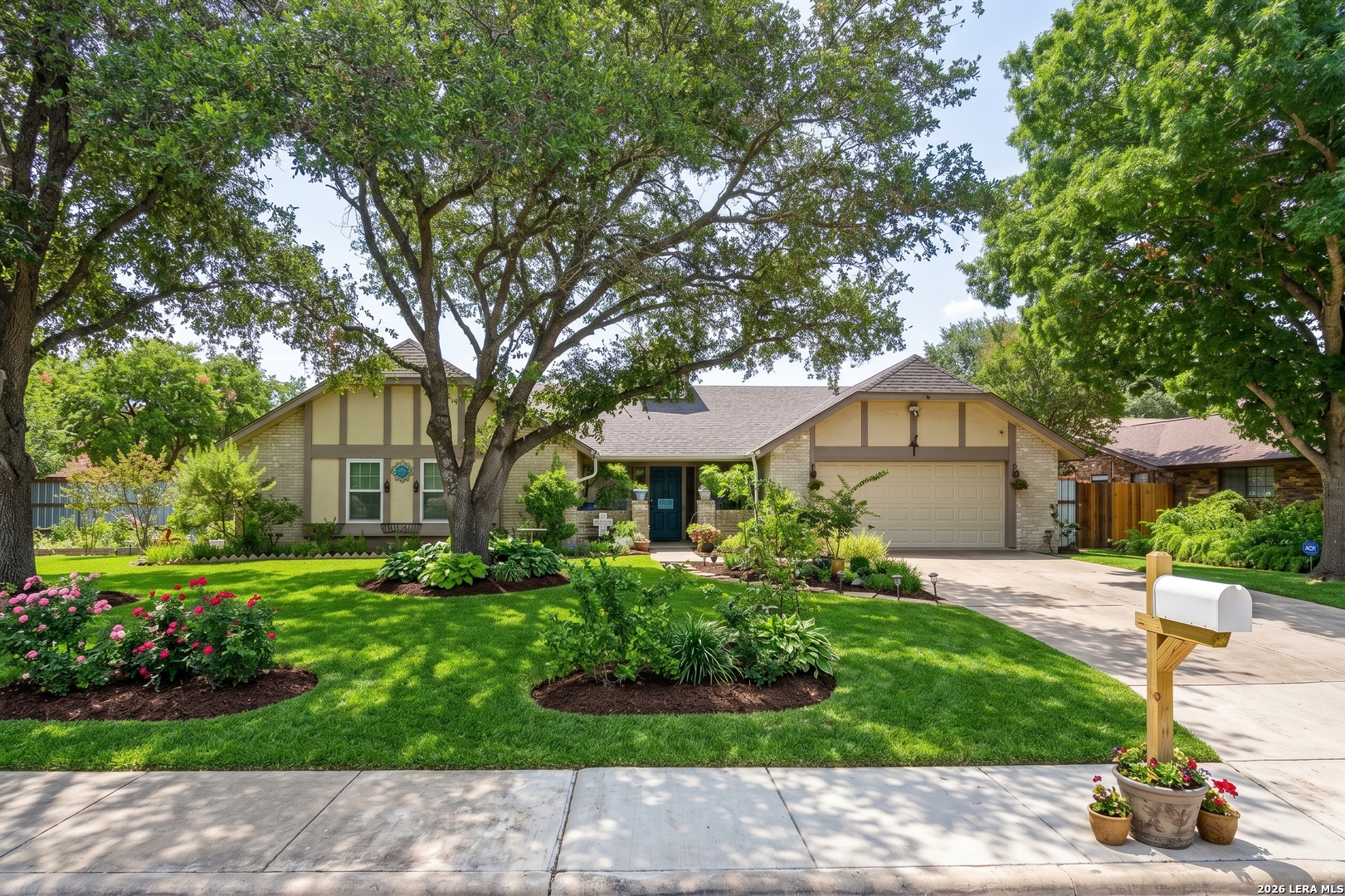7346 Hidden Hills N San Antonio TX 78244