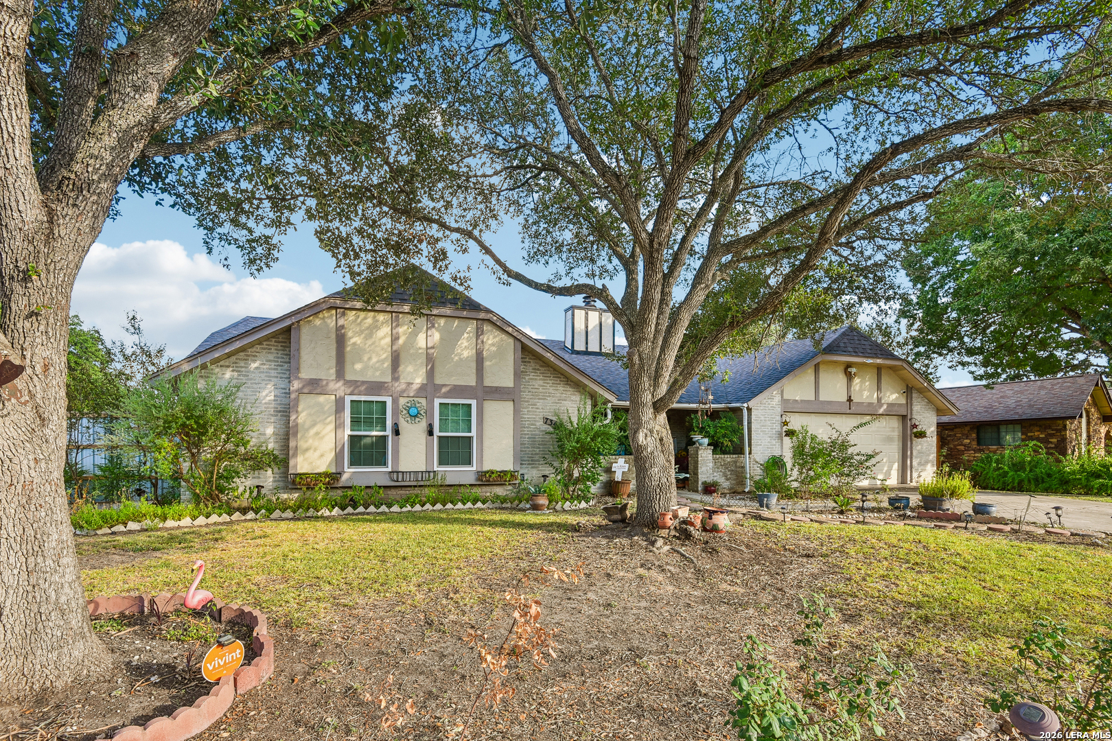 7346 Hidden Hills N San Antonio TX 78244