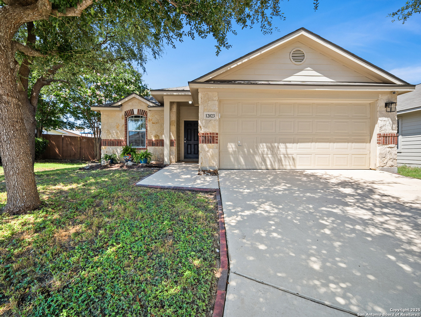 12023 Mill Love San Antonio TX 78254