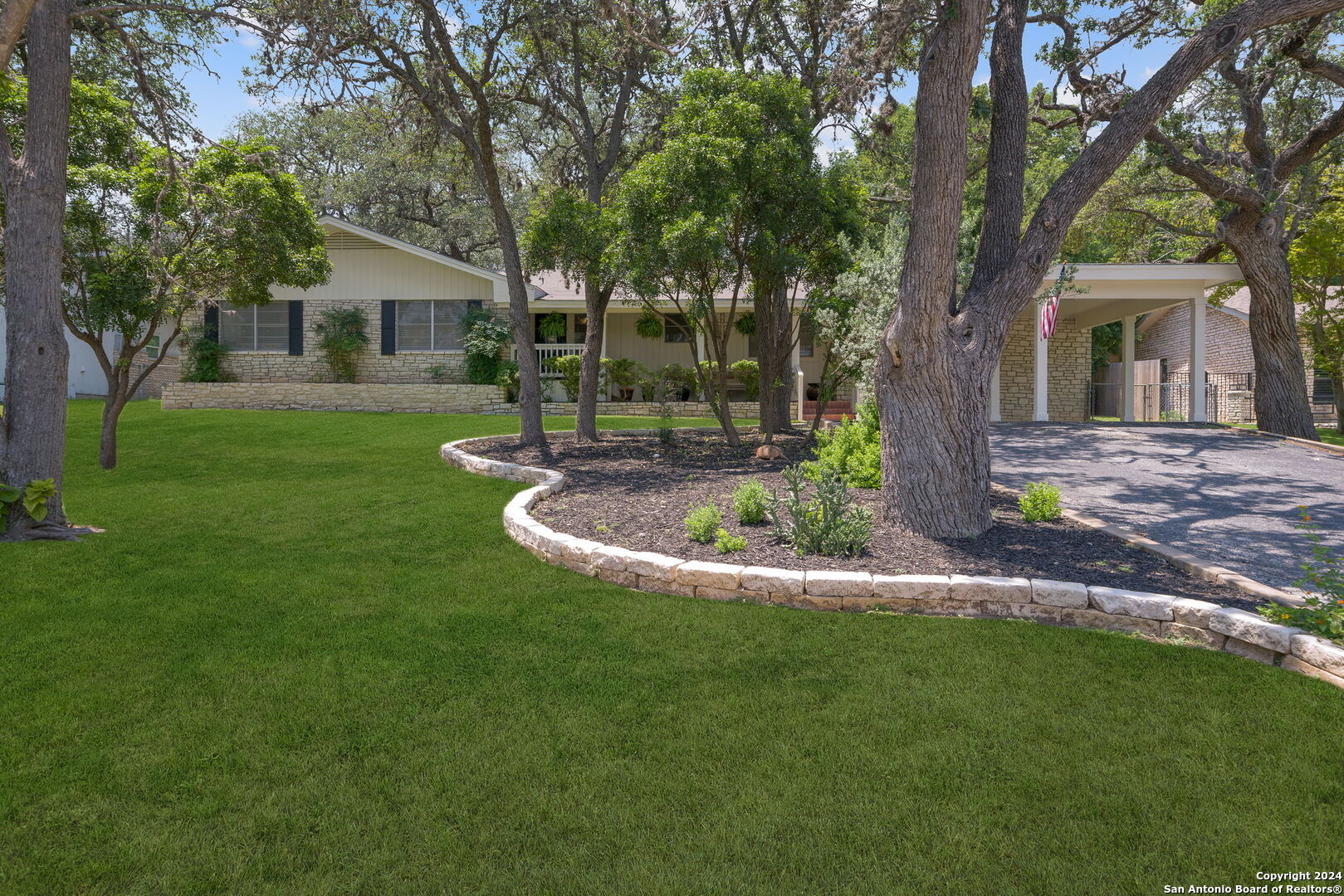 126 West Lane Kerrville TX 78028