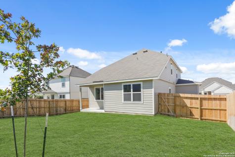 173 Hunters Camp San Antonio TX 78245