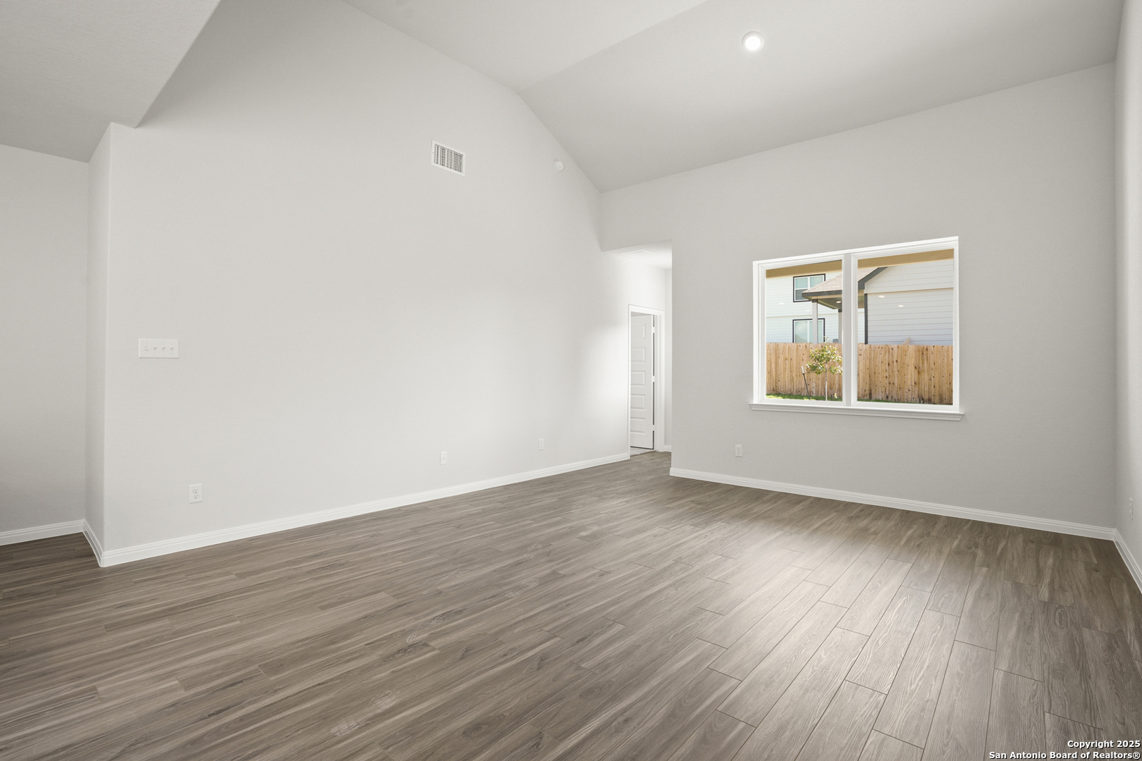 173 Hunters Camp San Antonio TX 78245
