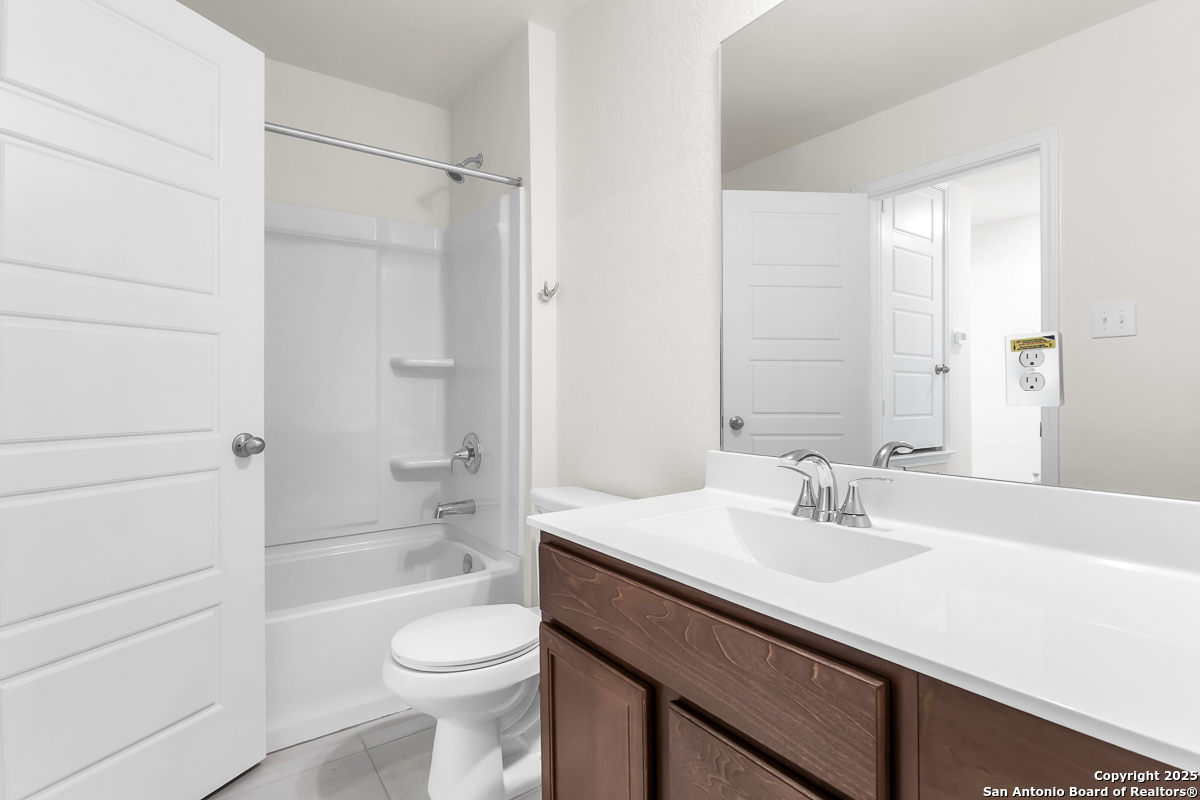 4722 Plaza Center San Antonio TX 78222