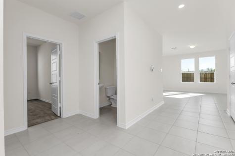4722 Plaza Center San Antonio TX 78222