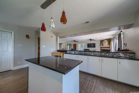 193 Doris Drive Kerrville TX 78028