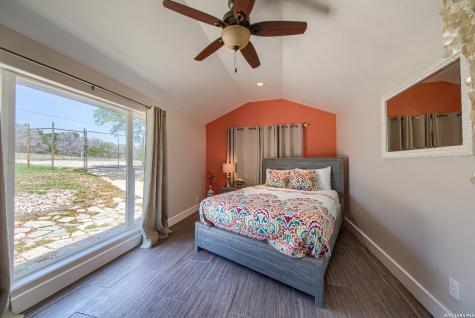 193 Doris Drive Kerrville TX 78028
