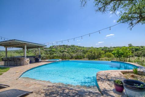 193 Doris Drive Kerrville TX 78028