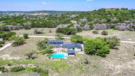193 Doris Drive Kerrville TX 78028