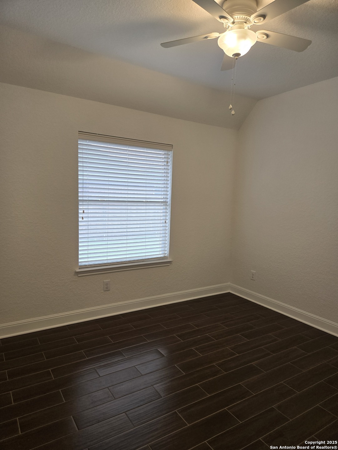 6718 Laura Heights Schertz TX 78154