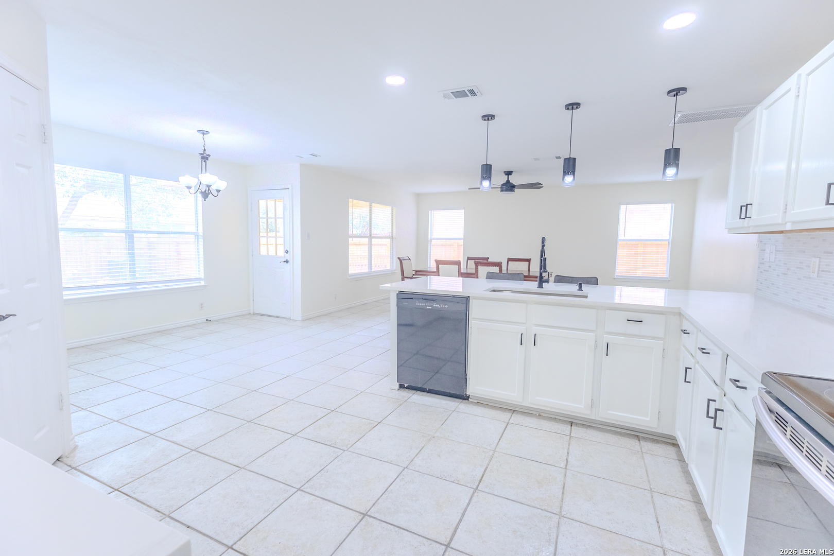 5135 Stormy Hills San Antonio TX 78247