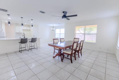 5135 Stormy Hills San Antonio TX 78247