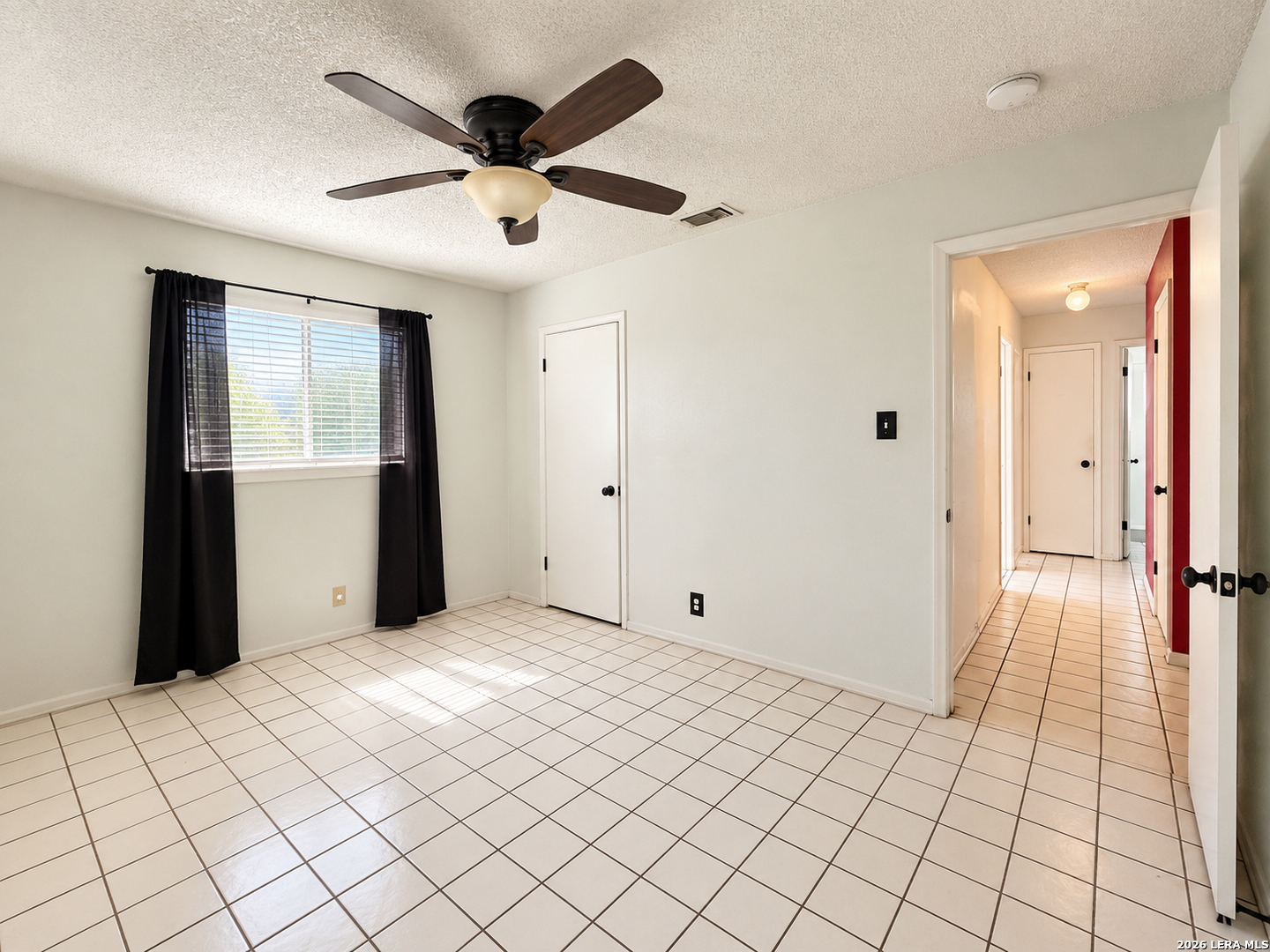 4815 Casa Manana Street San Antonio TX 78233