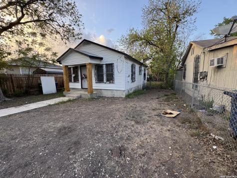 613 Blaine San Antonio TX 78202