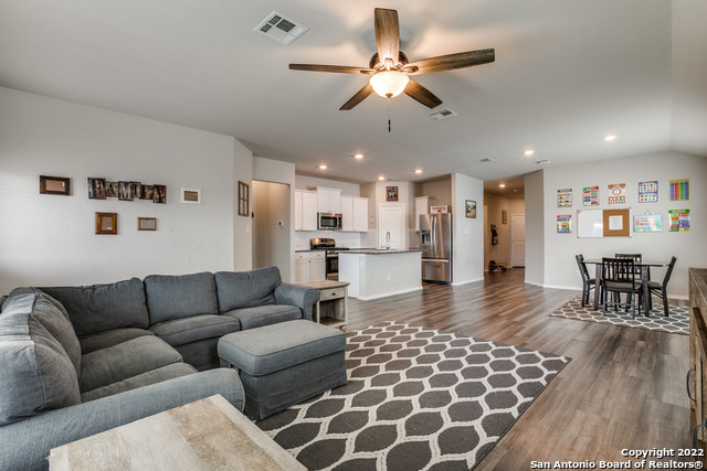 8414 Lamus Wheel San Antonio TX 78254