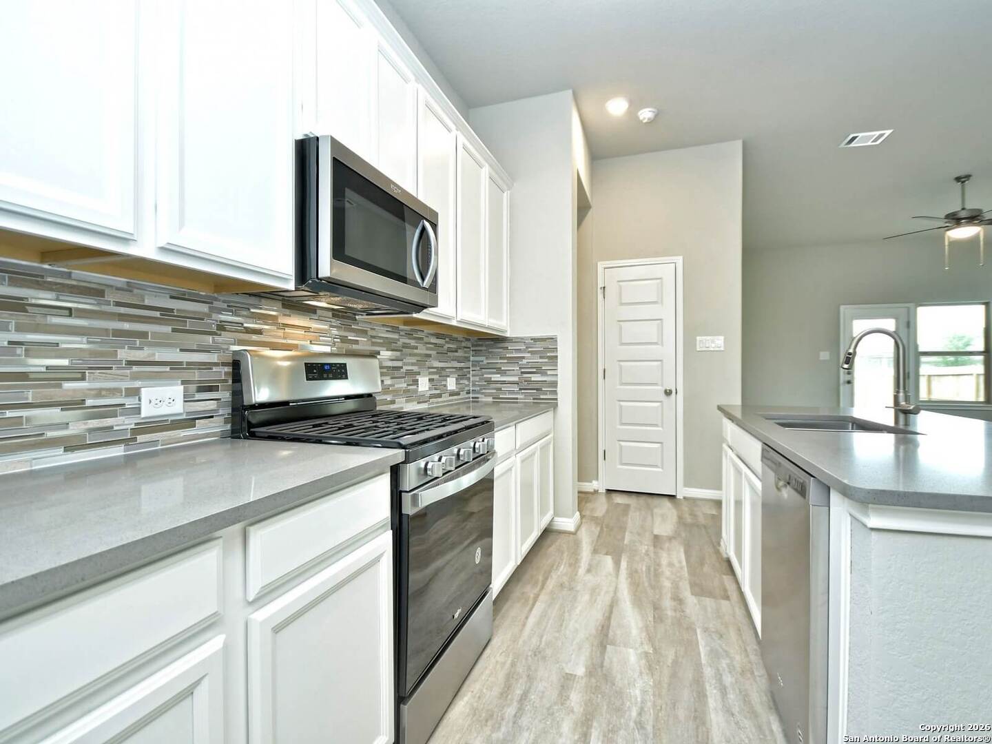 10019 Briceway Gap San Antonio TX 78254