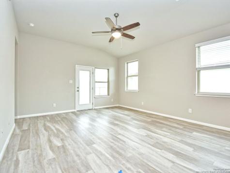 10019 Briceway Gap San Antonio TX 78254