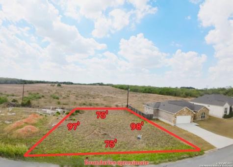 152 N 1st Street Floresville TX 78114