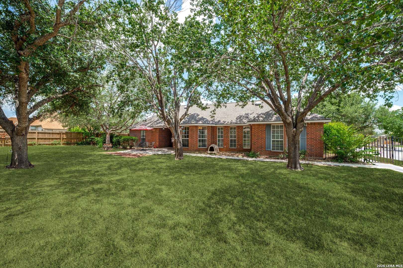 1717 Embassy Road Pleasanton TX 78064