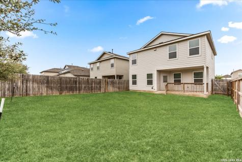 1149 Barn Swallow Way San Antonio TX 78253