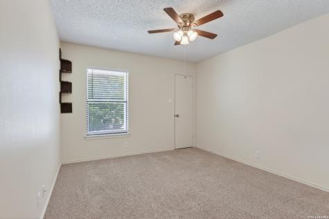 7050 Mary Todd Drive San Antonio TX 78240