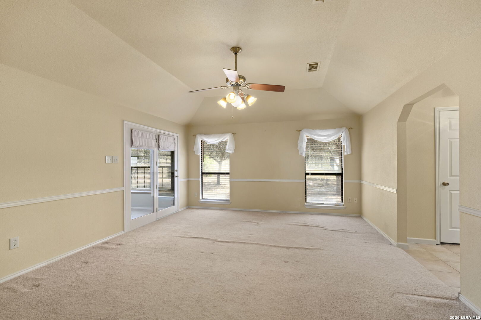 360 Bear Ridge Drive La Vernia TX 78121